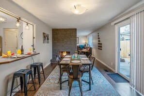 Dining - The Industrial - Pet Friendly Home with Garage by Boise Fairgrounds (Boise)