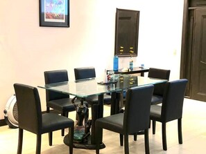 Dining room - Villa Ocean Dreams Los Delfines Golf & Country Club (Paquera)