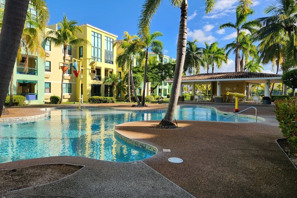 Pool area in front of the apartment