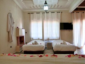 Superior Suite | WiFi, bed sheets