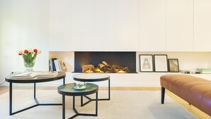 Interior - Remarkable 4-bed Apartment in Dublin 1 (Dublin)