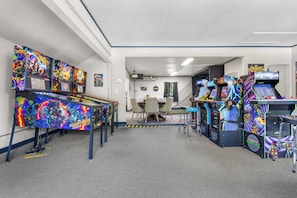 Spielezimmer