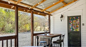 Dining - 1900 Farmhouse with Luxury Spa Bath, 2 Master Bedrooms, Historic Home (Whitwell)