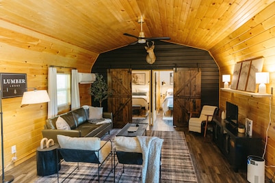 Lumber Lodge RRG - COMFY WOODSY STAY - in RRG/Auxier