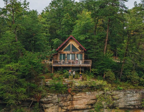 Cliffside Cabin, 50 Acres Near Red River Gorge