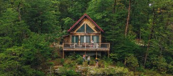 Cliffside Cabin, 50 Acres Near Red River Gorge