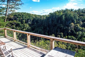 Property grounds - Cliffside Cabin, 50 Acres Near Red River Gorge (Beattyville)