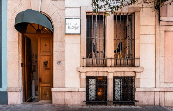 Exterior - Hostal Juarez - Hostel (Mexico City)