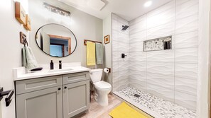 Ensemble douche/baignoire, baignoire Ă jets, sĂšche-cheveux