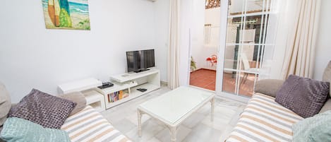 TV