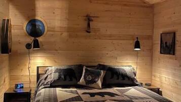 1 bedroom, free WiFi, bed sheets