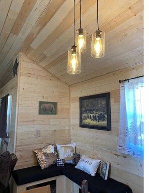 Interior - The Bear’s Den. 1 bedroom 1 bathroom. Sleeps 4 (Clayton)