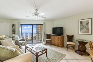 Tropical Palms 704 | Living area | 45-inch LED TV with cable channels, TV