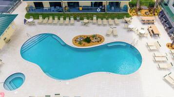 Outdoor pool, sun loungers