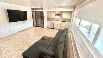 TV connectée, cheminée