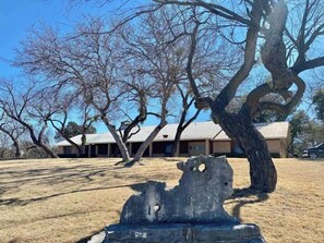 Property grounds - Llano River Retreat - 5 bedrooms/4 bathrooms (Junction)