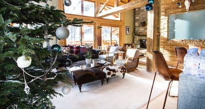 Charming 5-bed House in Lech