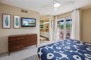 2 bedrooms, desk, iron/ironing board, free WiFi