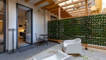 Zimmer | Terrasse/Patio