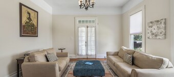 Spacious Midtown Home, Walk to Mardi Gras, Pets Ok
