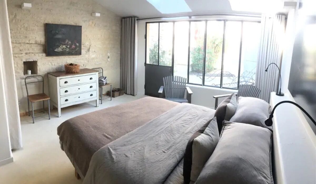 2 soveværelser, skrivebord, strygejern/strygebræt, weekendseng