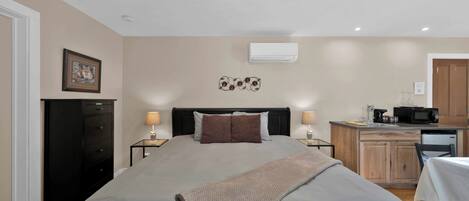 1 soverom, strykejern/-brett, wi-fi (inkludert) og sengetøy