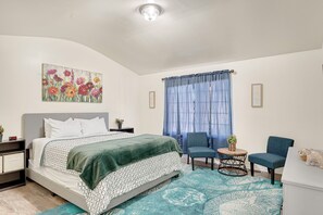 3 Schlafzimmer, Schreibtisch, Bügeleisen/Bügelbrett, kostenloses WLAN