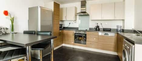 Fridge, microwave, oven, dishwasher