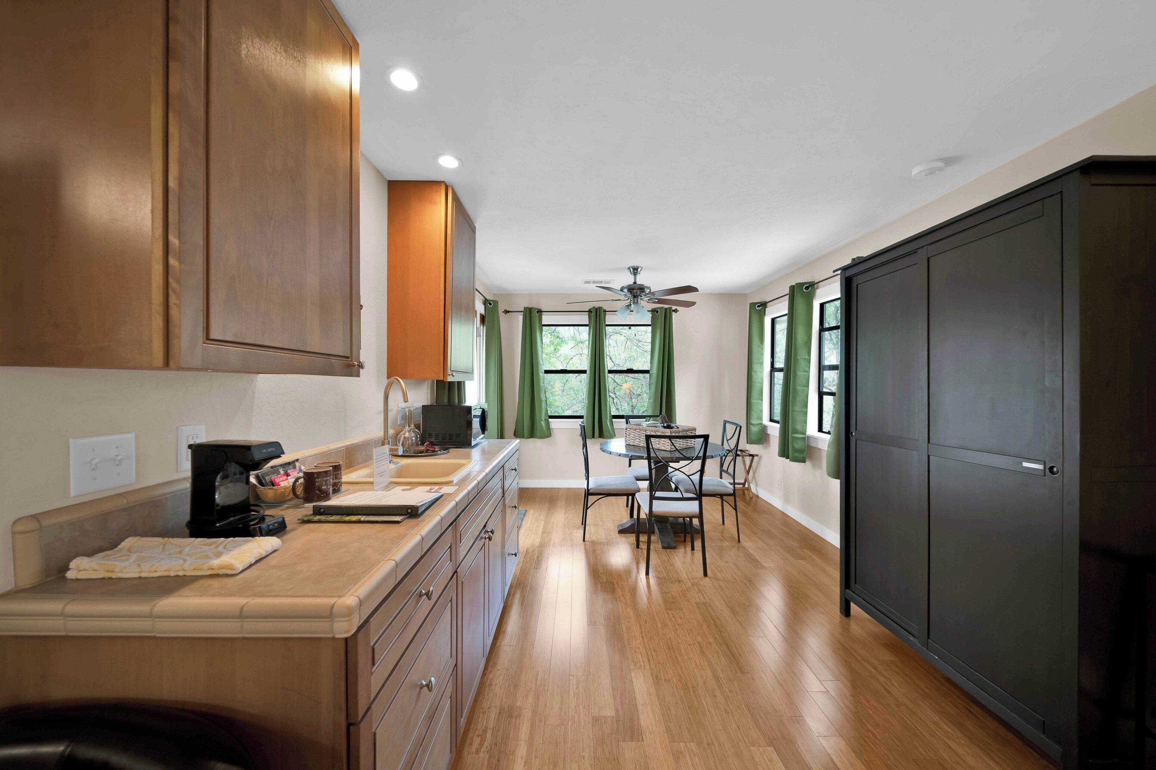 Fridge, microwave, coffee/tea maker