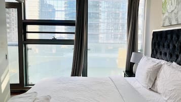 Iron/ironing board, free WiFi, bed sheets