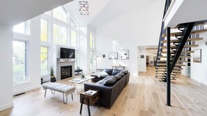 TV connectée, cheminée