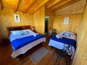 Exclusive Triple Room | Free WiFi, bed sheets - Hostal Mi Segundo Hogar (Concepción)