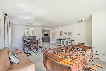 Spielezimmer