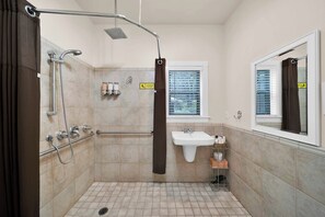 تجهيزات دش، مجففات شعر، مناشف