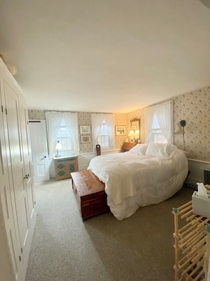 4 habitaciones, tabla de planchar con plancha y wifi gratis 