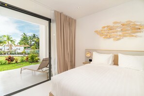 View from room - Cook's Bay Hotel and Suites (Moorea-Maiao)