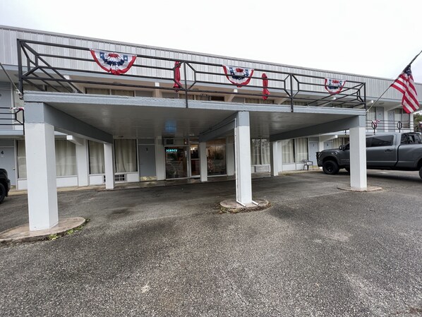 Bagian depan properti