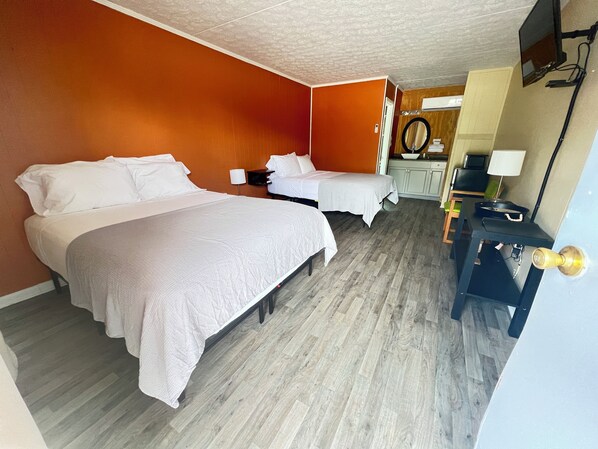 Economy Double or Twin Room