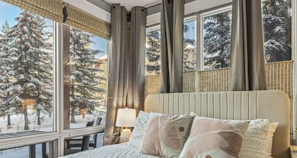 L109-HotTub/Pool/KingBed/Gym/FreeParking/2BR/Sleep6