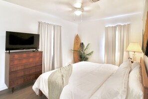 2 bedrooms, iron/ironing board, free WiFi, bed sheets