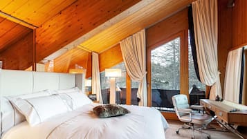 5 bedrooms, free WiFi, bed sheets