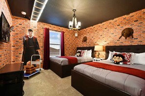 7 bedrooms, iron/ironing board, WiFi, bed sheets