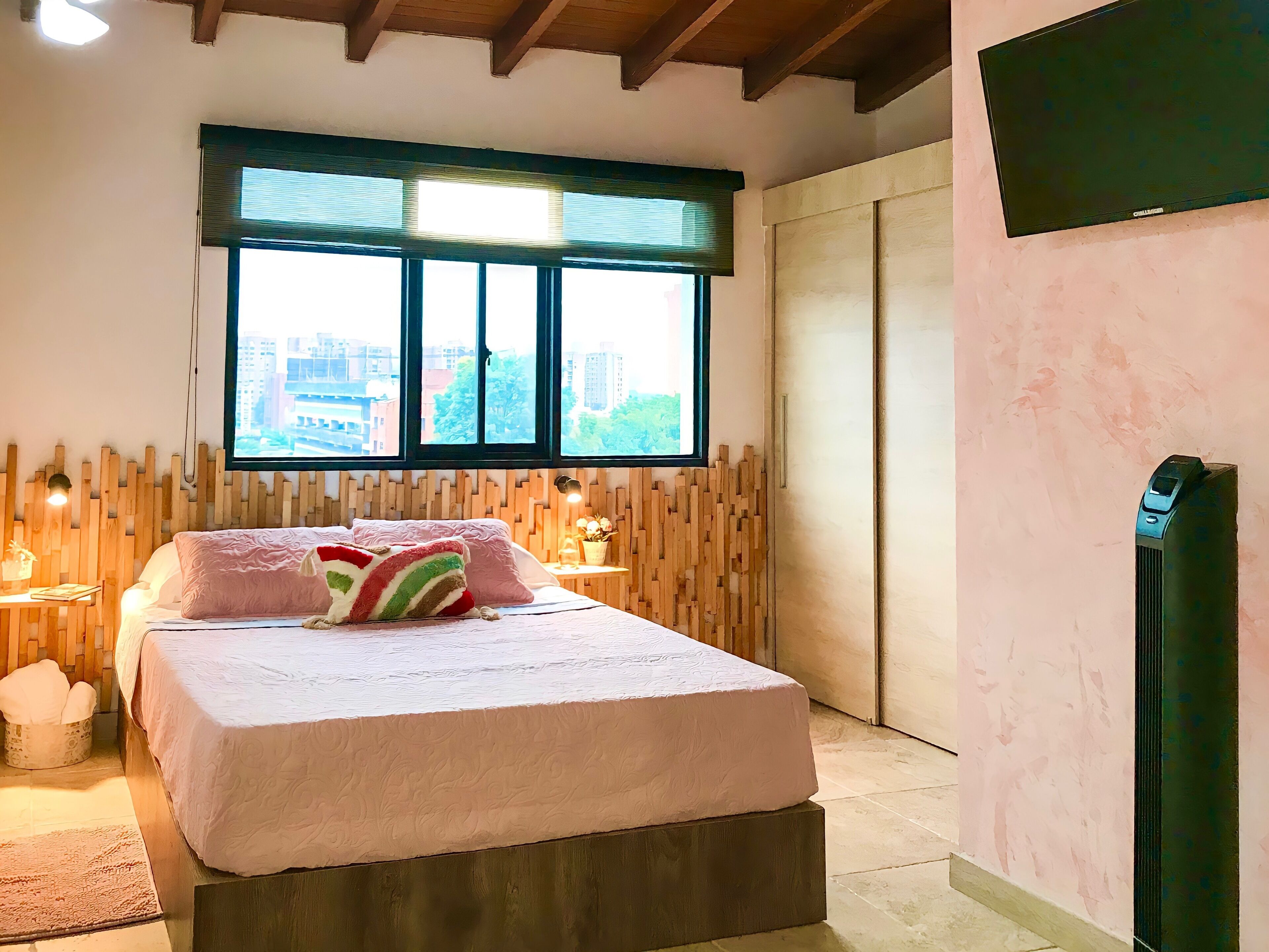 Photo - Platinum Home