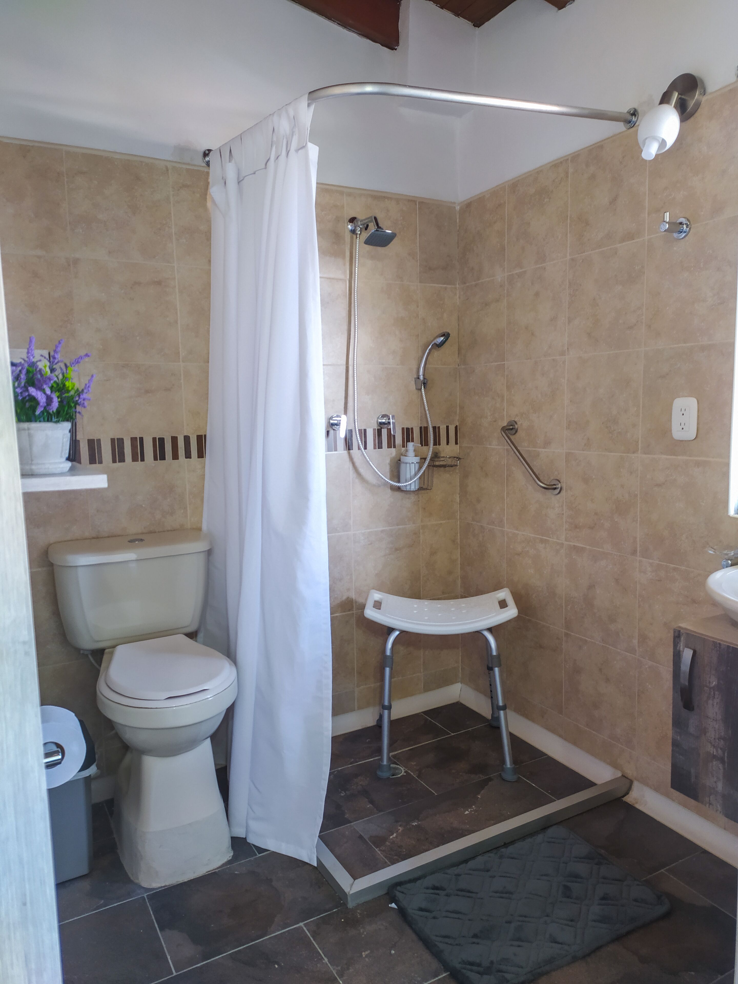 Photo - Platinum Home