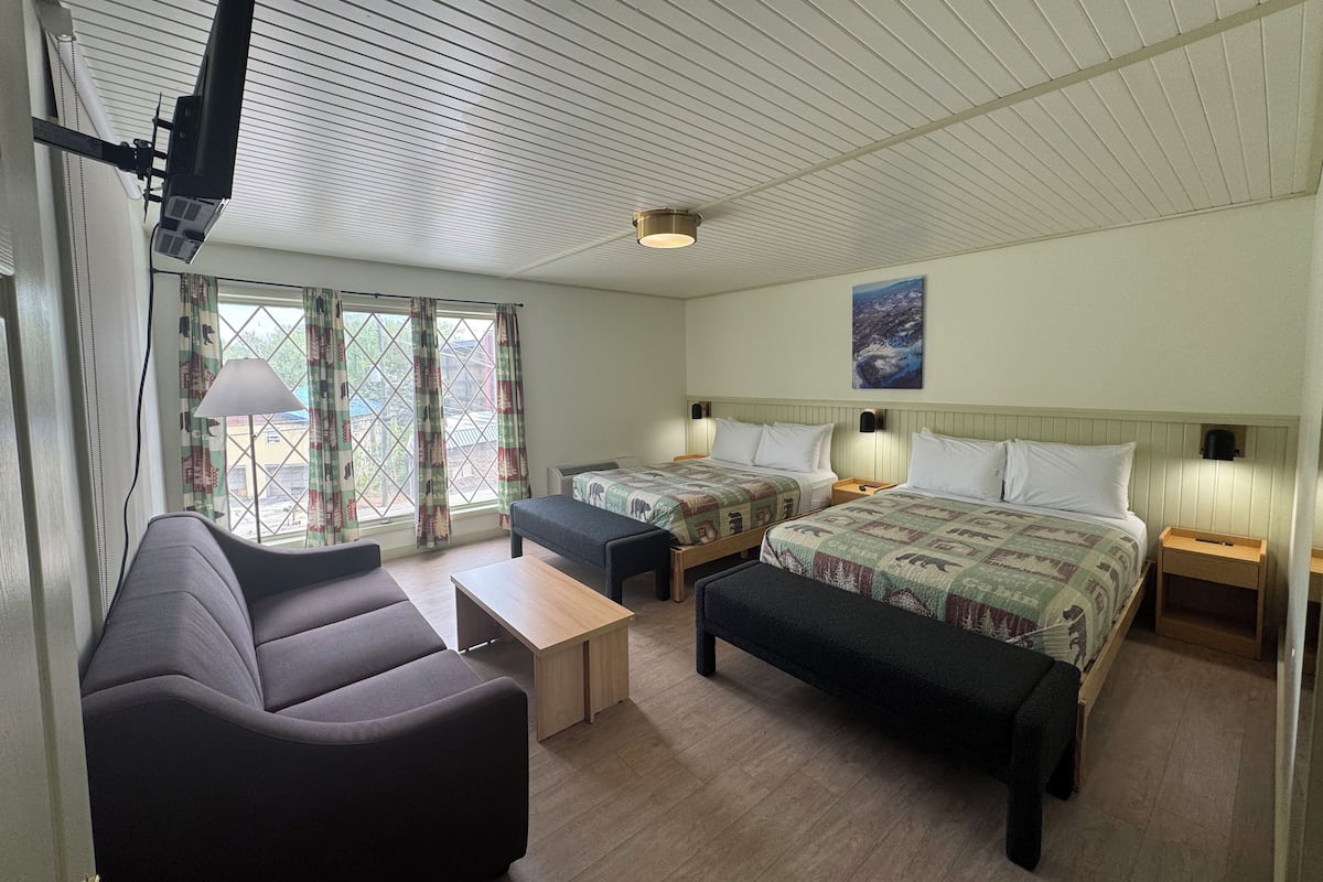 Habitación estándar doble, varias camas, no fumadores | Wifi gratis y ropa de cama