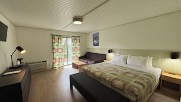 Standard Room, 1 King Bed, Non Smoking, Balcony