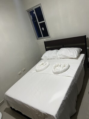 3 chambres, Wi-Fi, draps fournis