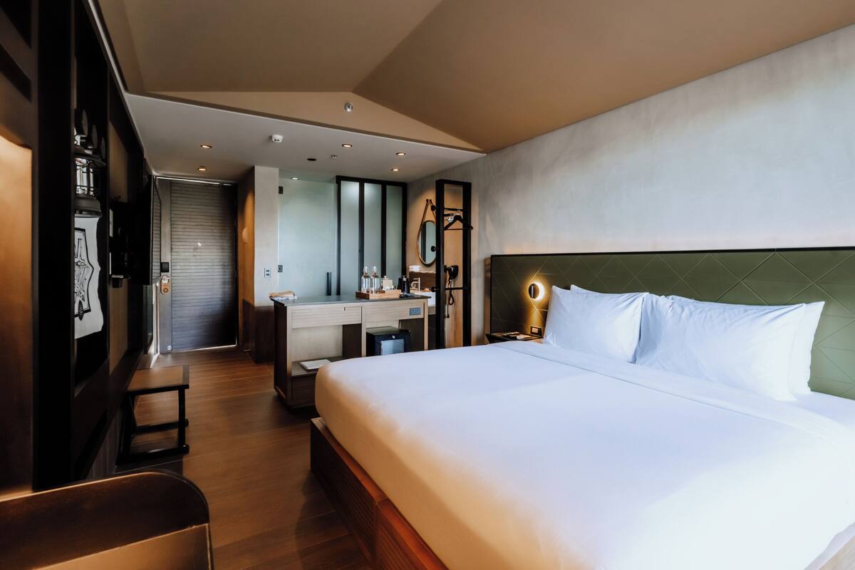 Deluxe Double Room, 1 King Bed