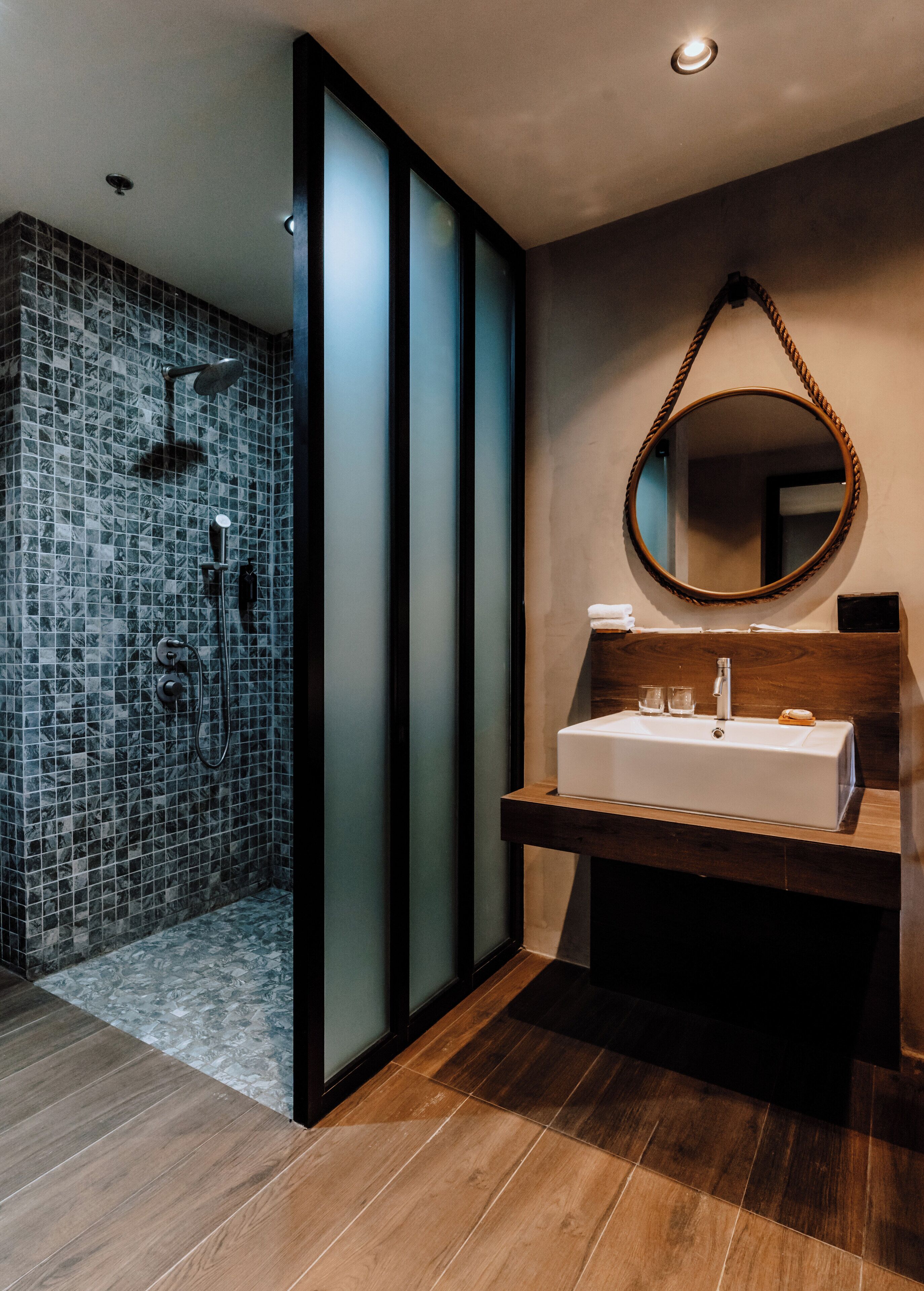 Photo - The Funny Lion - El Nido