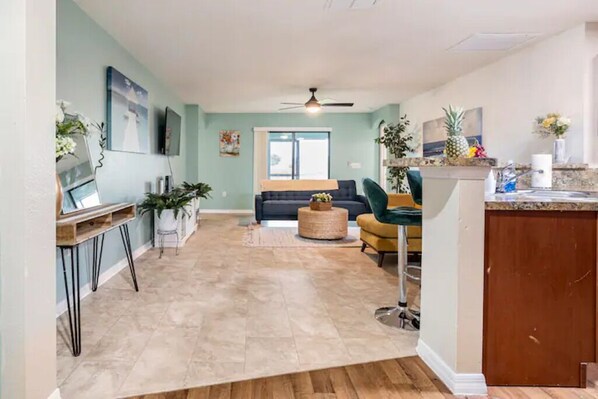 تلفزيون ذكي، كُتُب